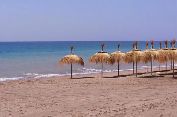 Playa San Pedro de Alcantara