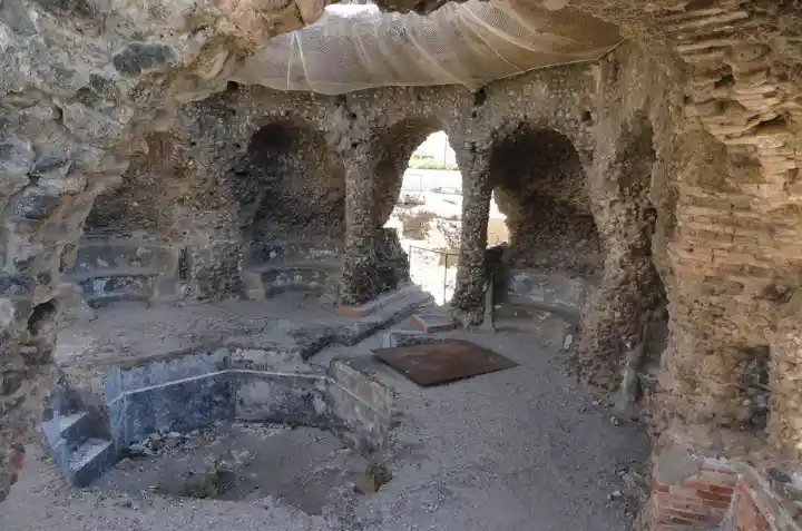 Termas Romanas de Las Bóvedas